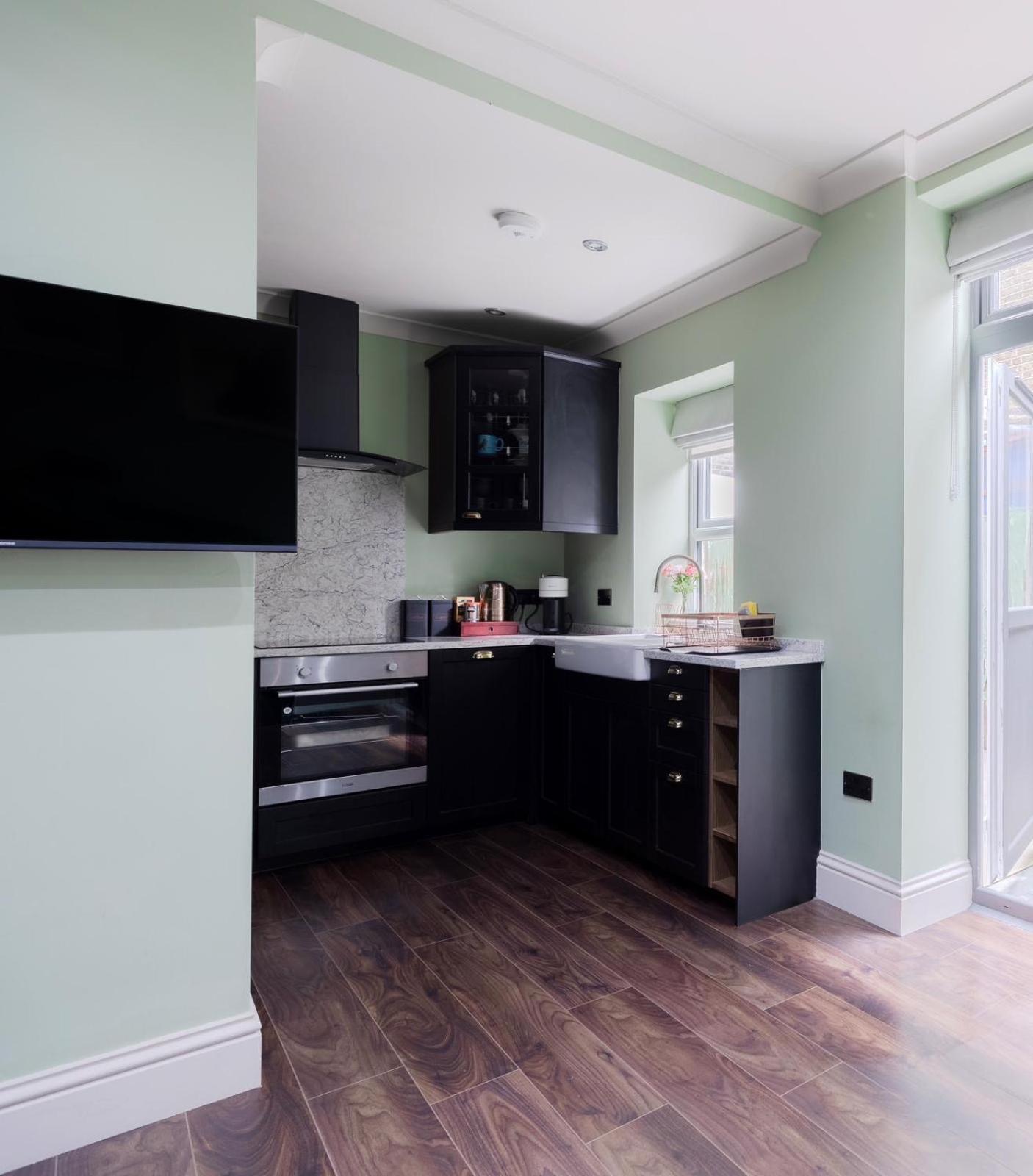 Stylish 2 Bedrooms Flat Sleeps 6 & Garden London Zone 2 Cls Central Екстер'єр фото