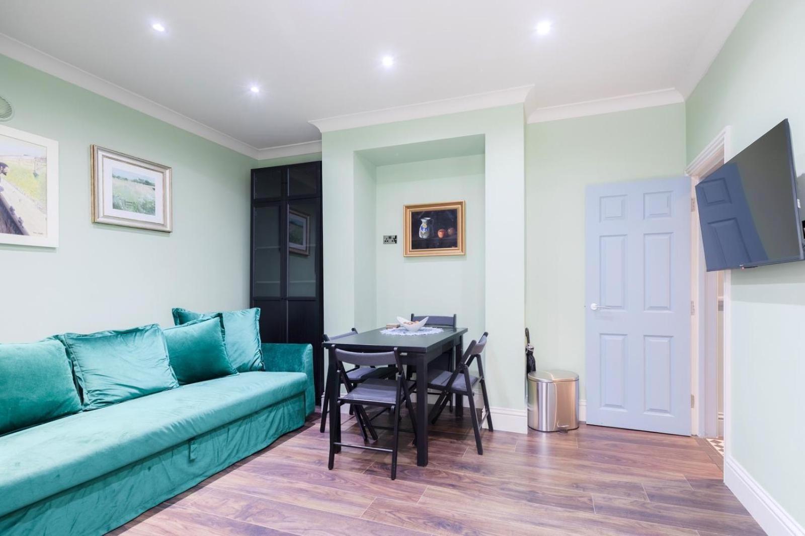 Stylish 2 Bedrooms Flat Sleeps 6 & Garden London Zone 2 Cls Central Екстер'єр фото
