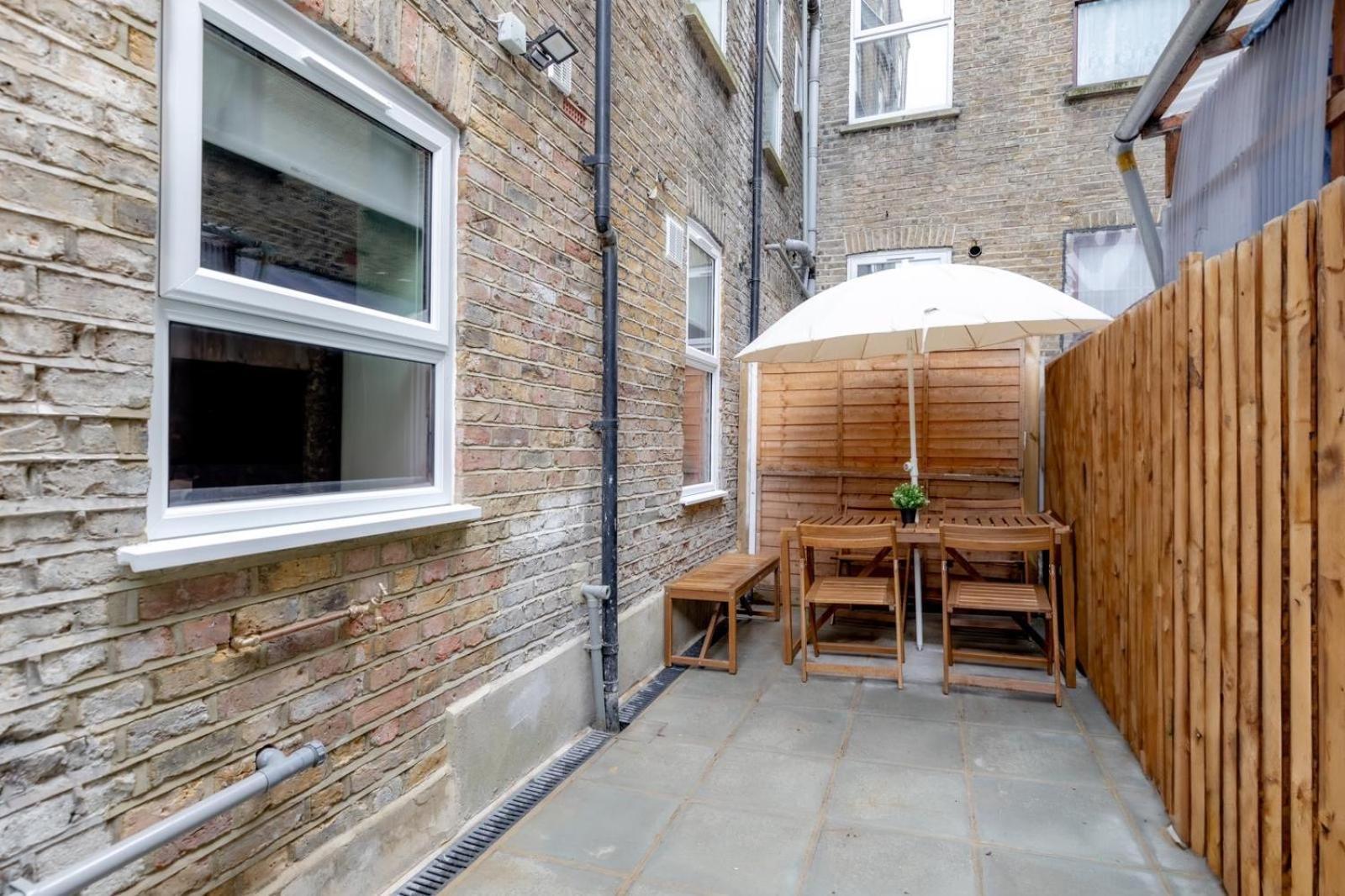 Stylish 2 Bedrooms Flat Sleeps 6 & Garden London Zone 2 Cls Central Екстер'єр фото