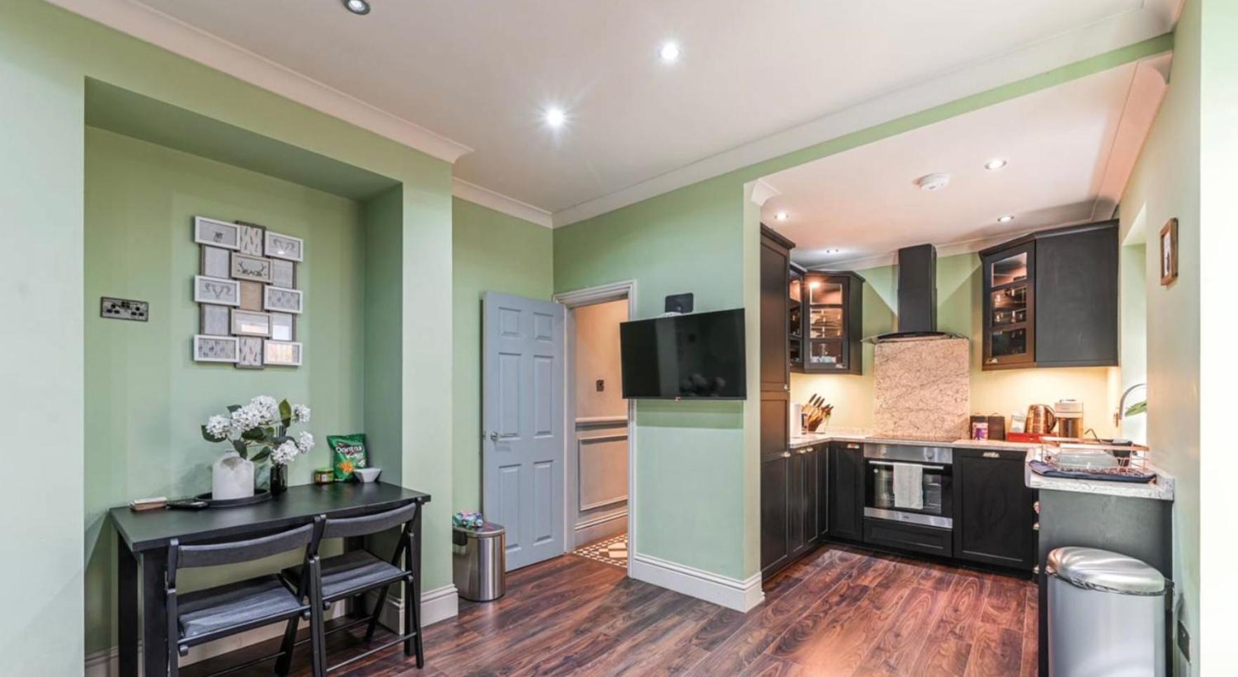 Stylish 2 Bedrooms Flat Sleeps 6 & Garden London Zone 2 Cls Central Екстер'єр фото